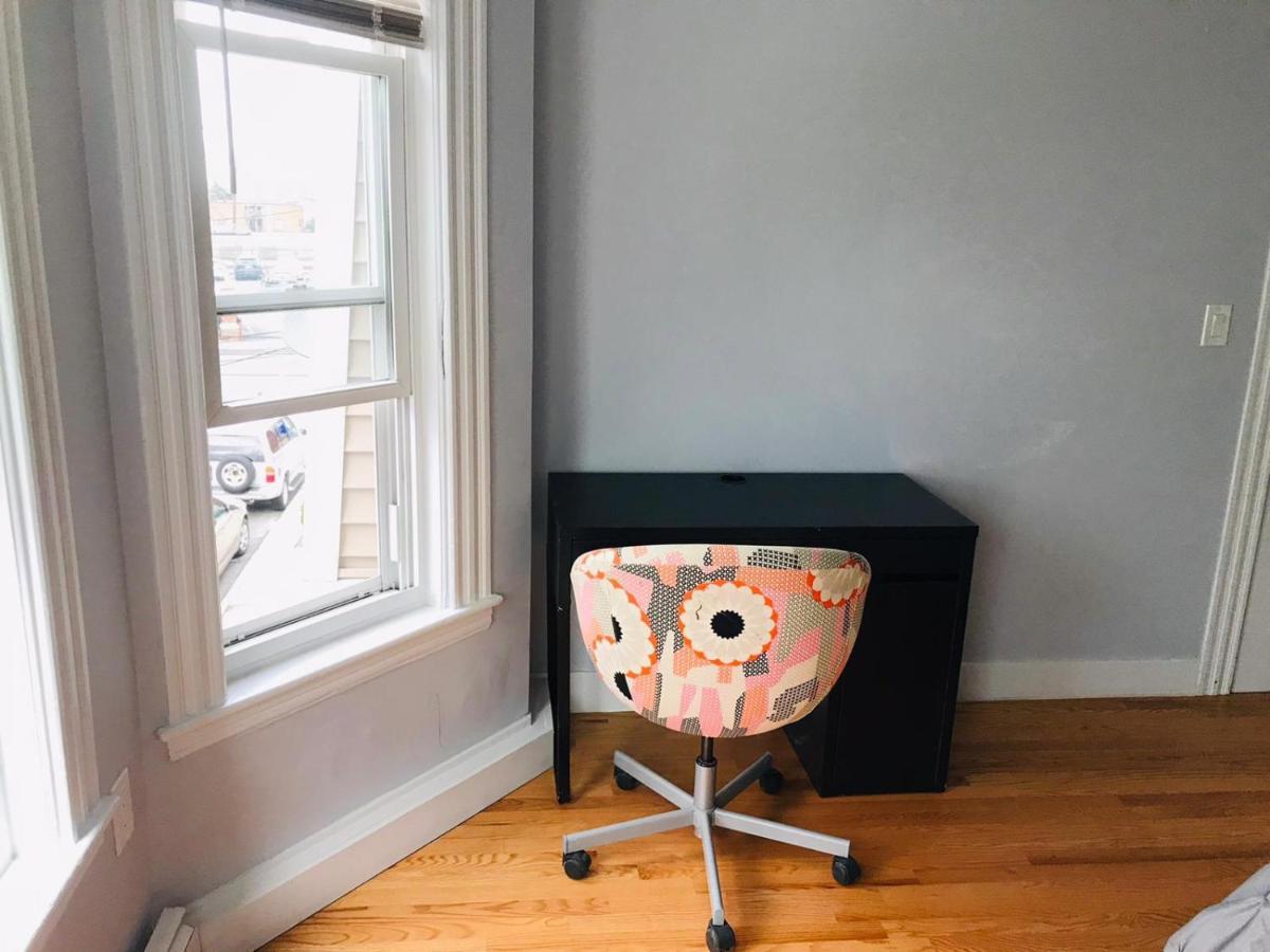 Appartement Renovated, 10 Min From The Boston