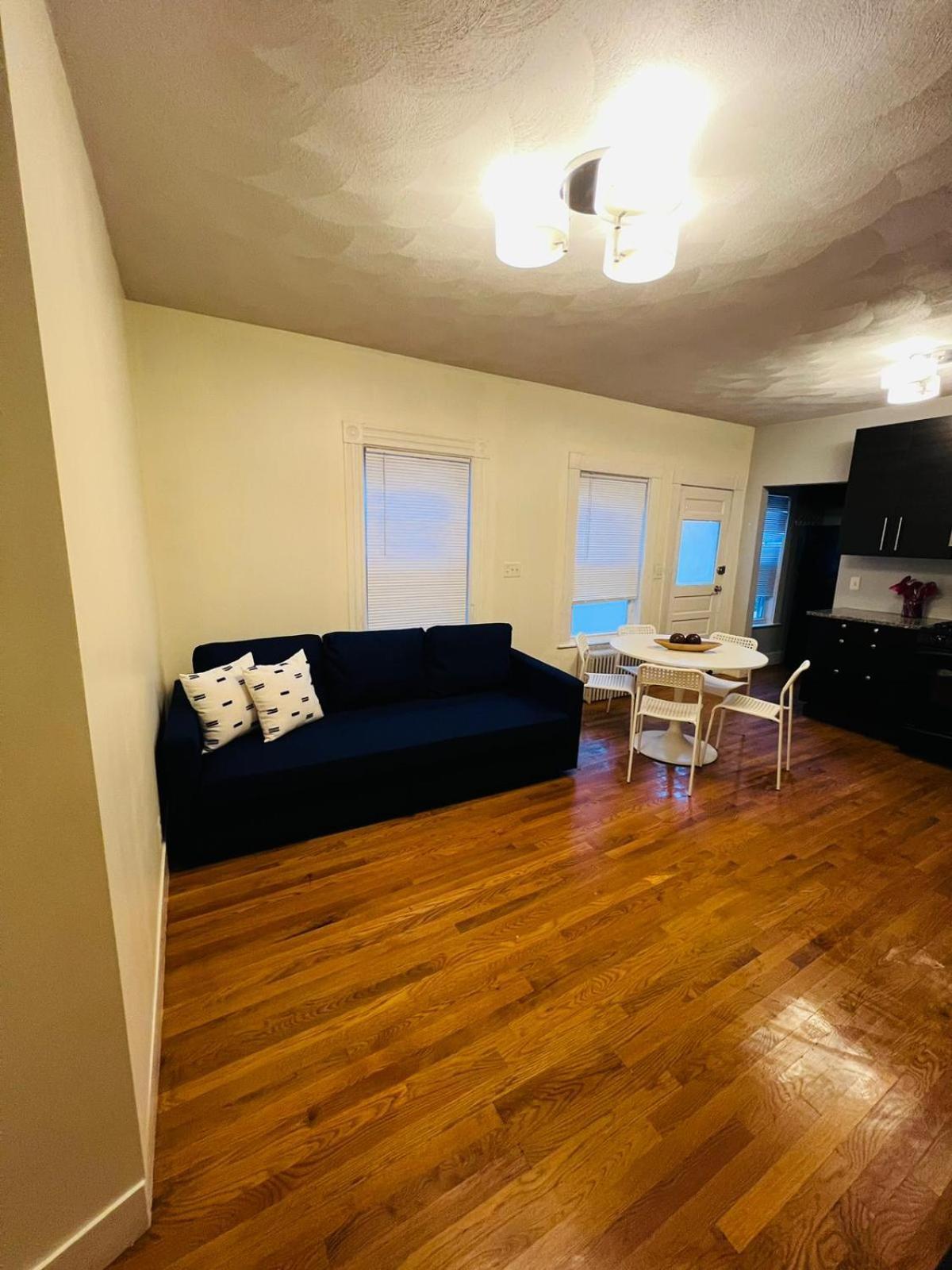 Renovated, 10 Min From The Appartement *